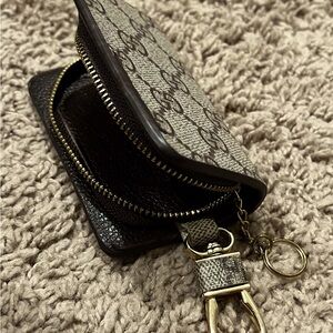 Gucci Key pouch